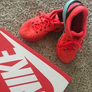 Women’s Nike Running Shoes Size 8.5